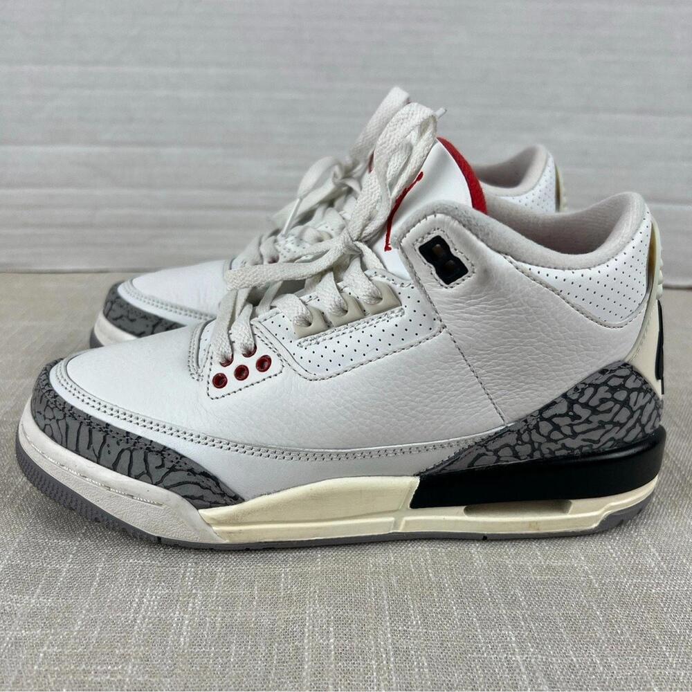 Air‎ Jordan 3 Retro White Cement Reimagined Sz 6Y